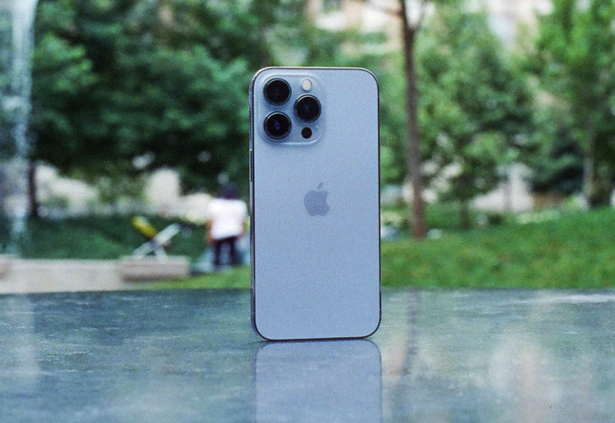 Adult Content making budget camera